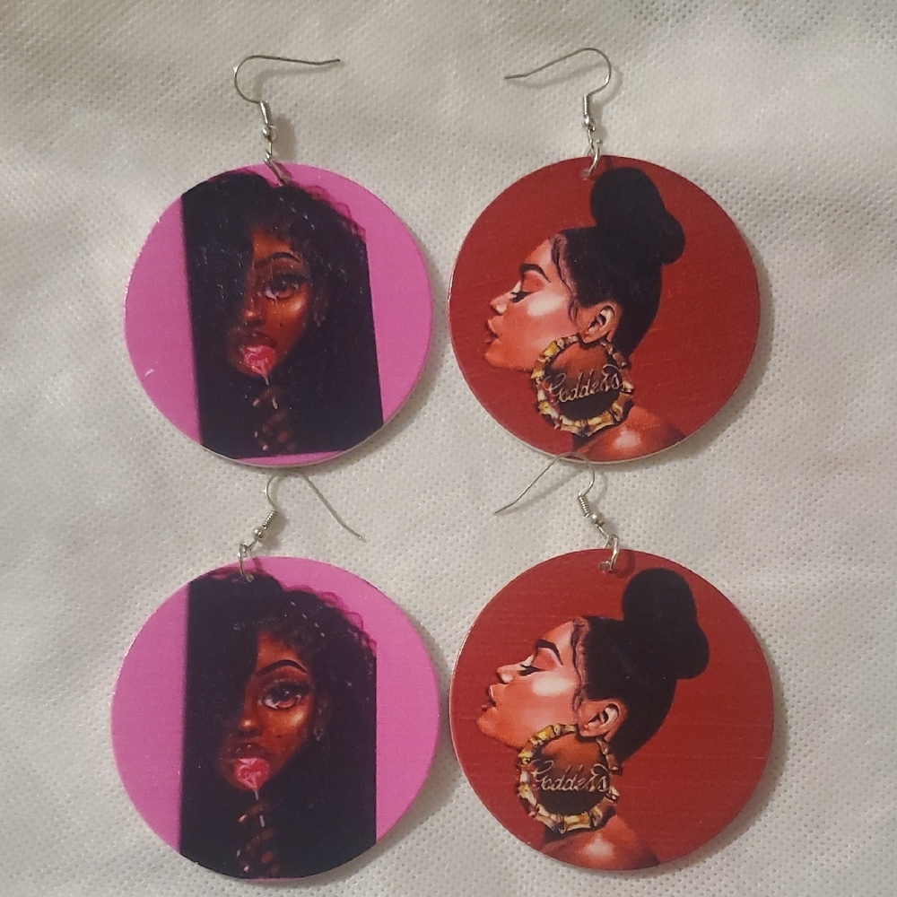 Stylish Pink and Red Earrings